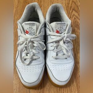 Reebok white workout plus sneaker with gum sole. Size 9.